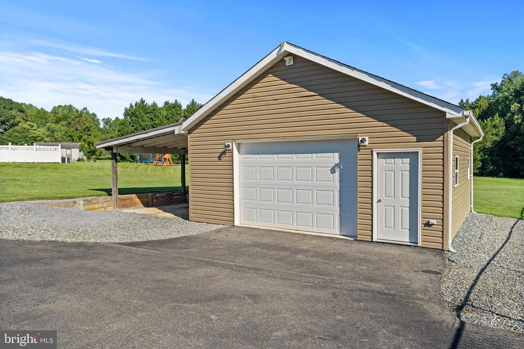15221 TRUMAN MANOR LANE