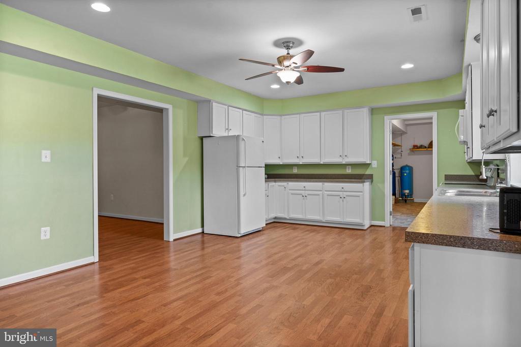 15221 TRUMAN MANOR LANE