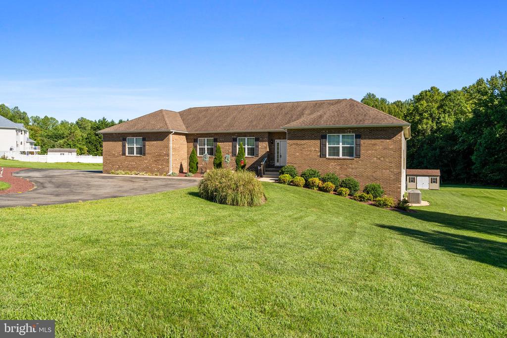 15221 TRUMAN MANOR LANE