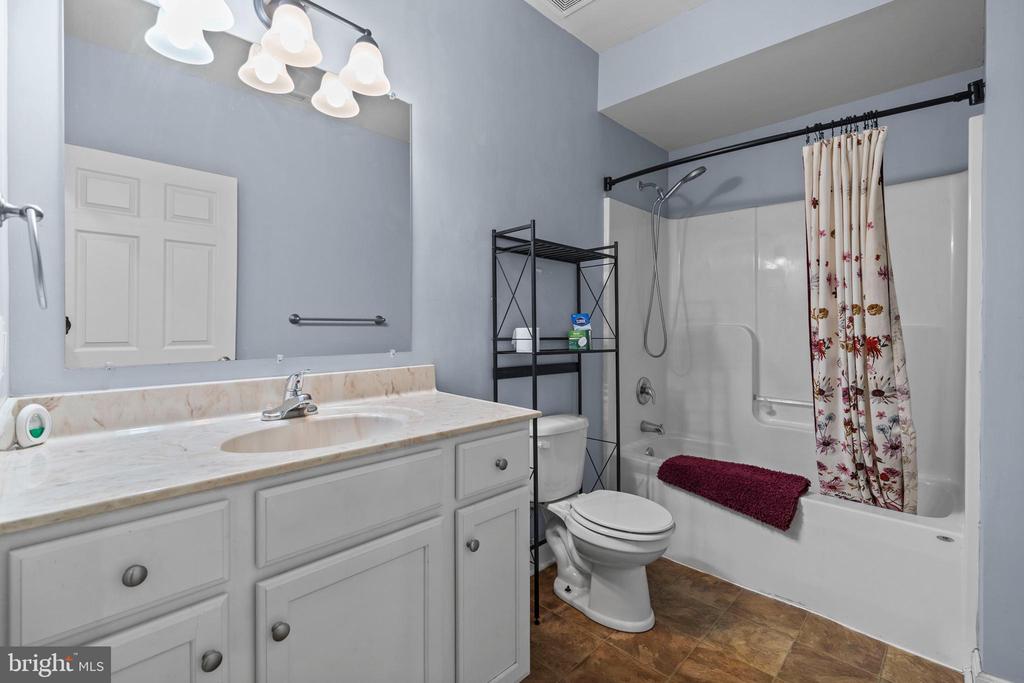 15221 TRUMAN MANOR LANE