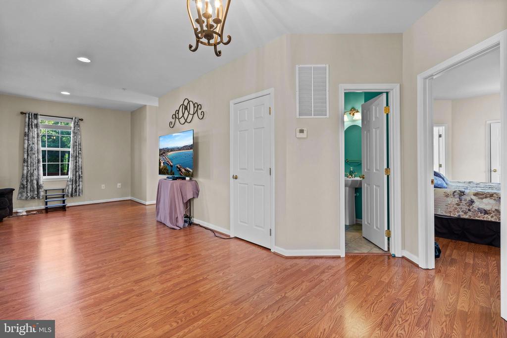 15221 TRUMAN MANOR LANE