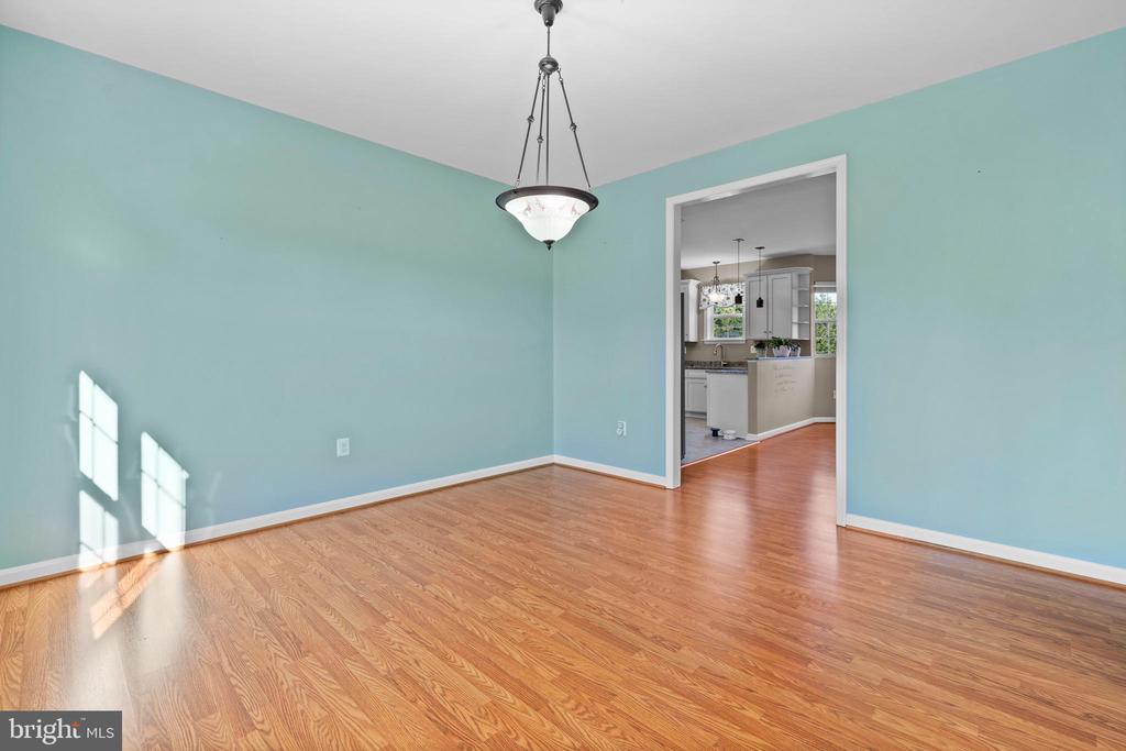 15221 TRUMAN MANOR LANE