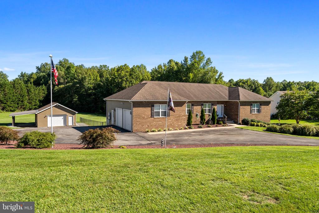15221 TRUMAN MANOR LANE