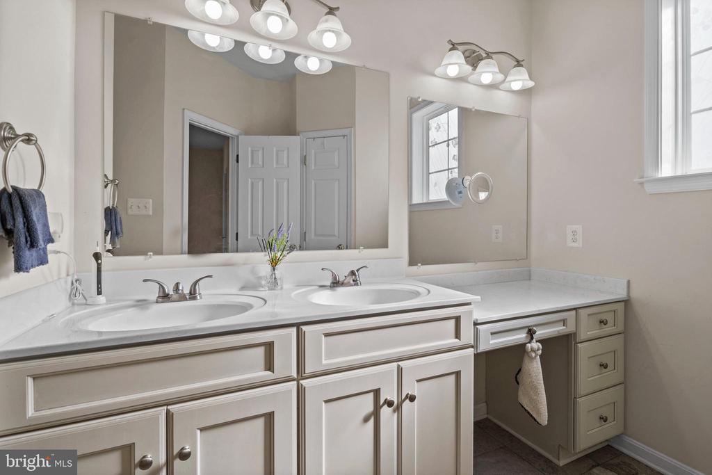 15221 TRUMAN MANOR LANE