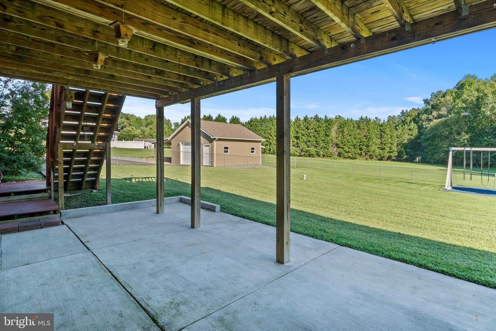 15221 TRUMAN MANOR LANE