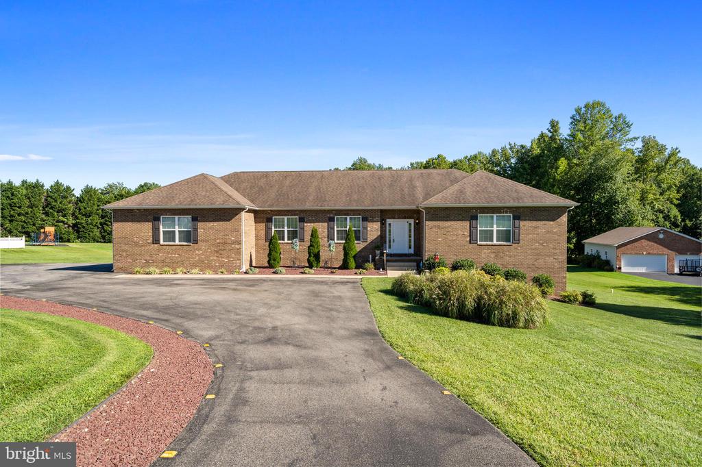 15221 TRUMAN MANOR LANE