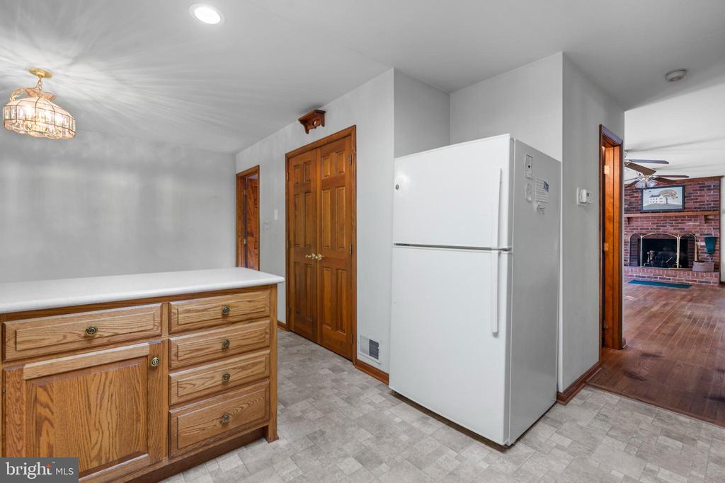 7750 ARBORVIEW DRIVE
