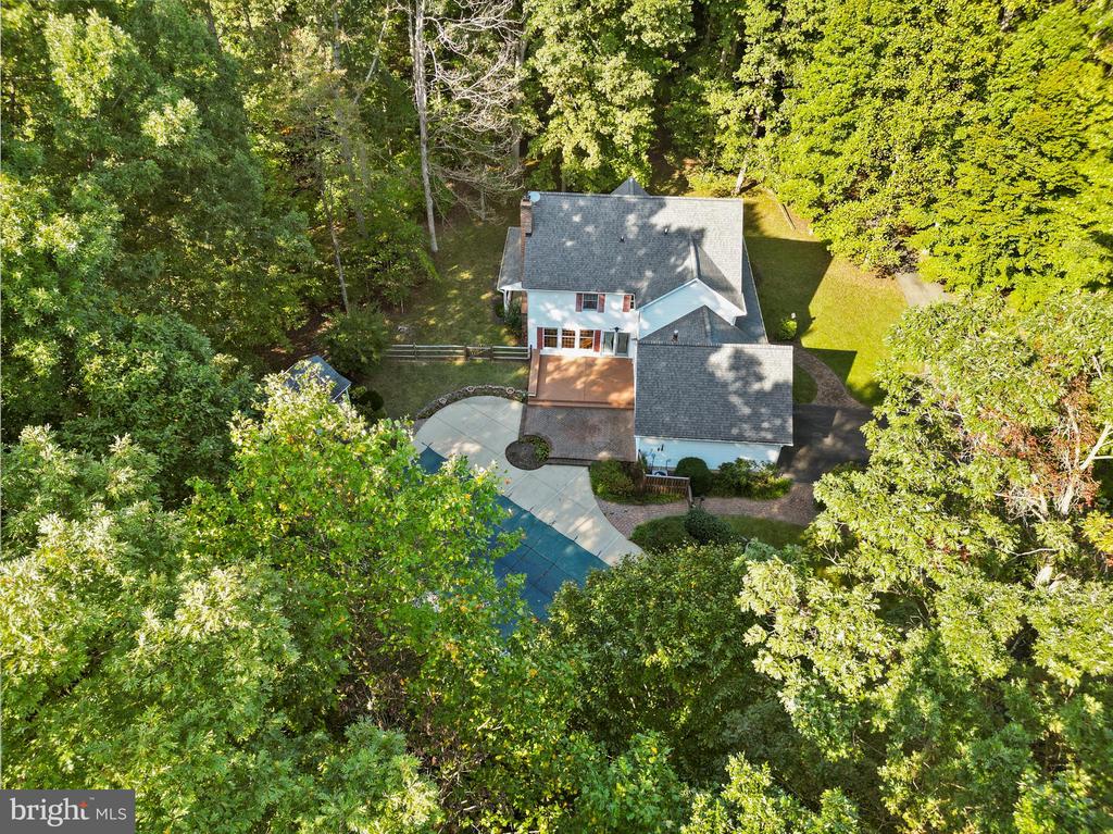 7750 ARBORVIEW DRIVE