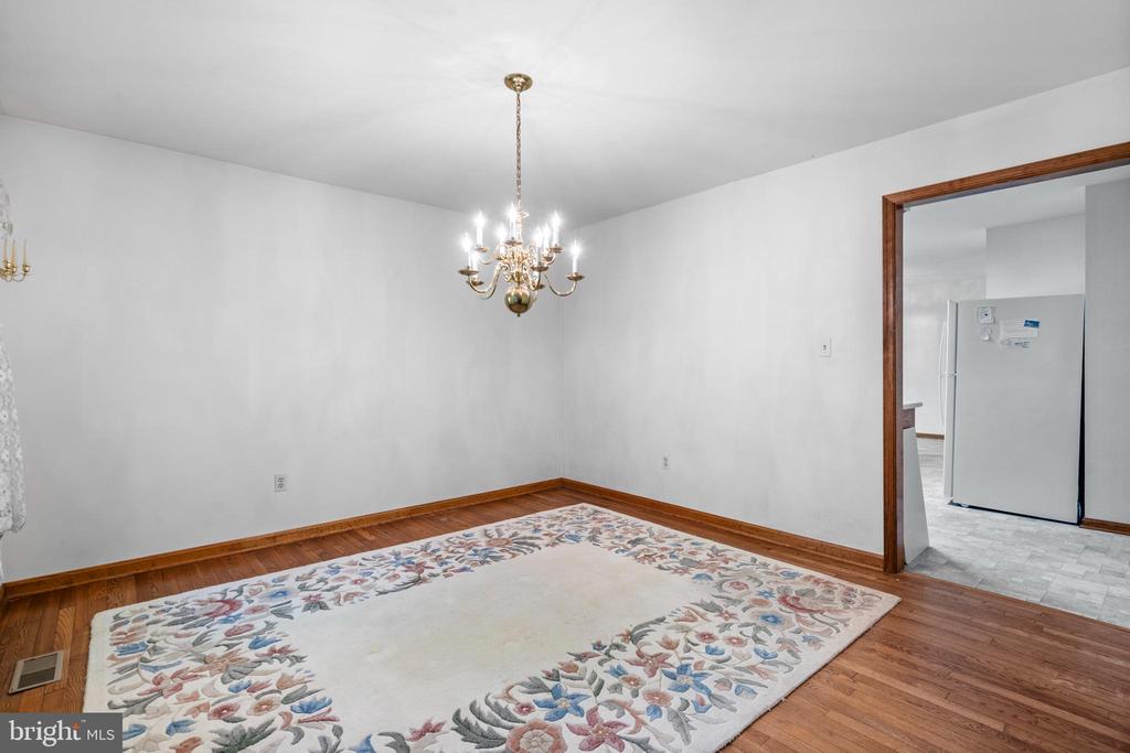 7750 ARBORVIEW DRIVE