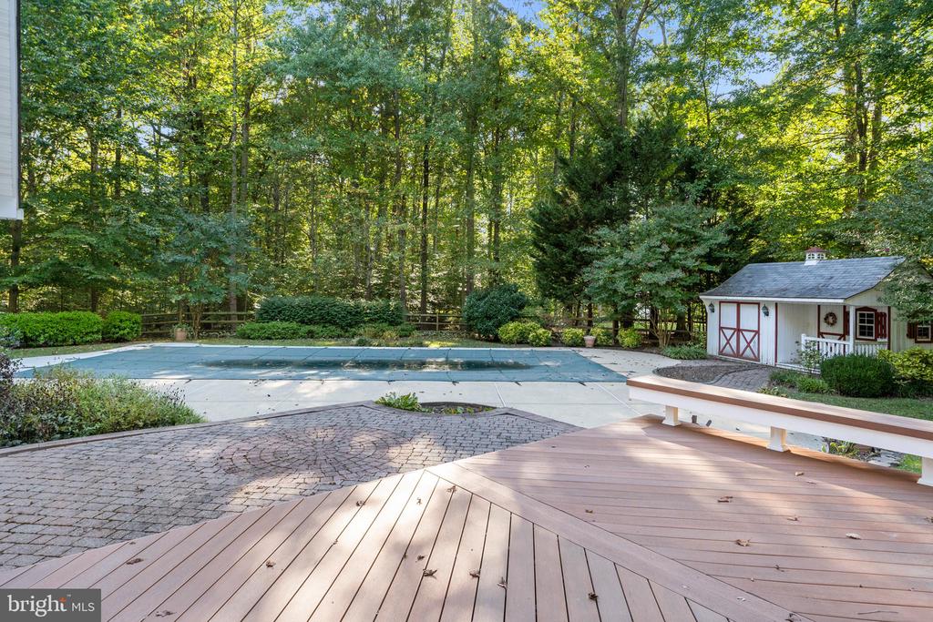 7750 ARBORVIEW DRIVE