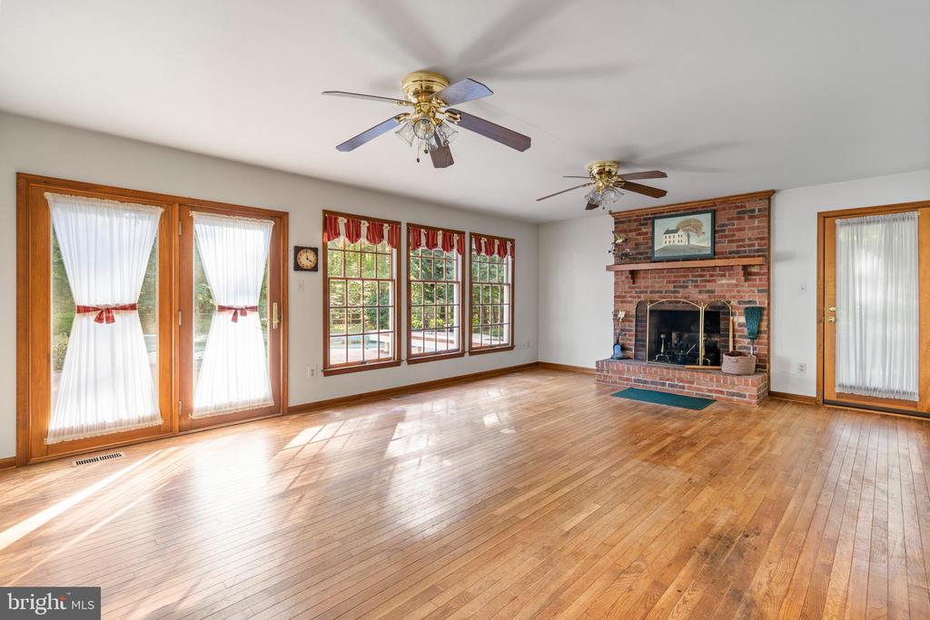 7750 ARBORVIEW DRIVE