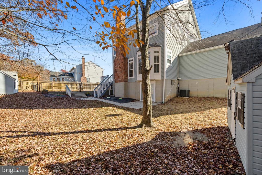 2377 ASHFORD DRIVE