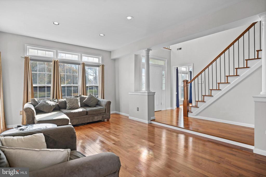 2377 ASHFORD DRIVE