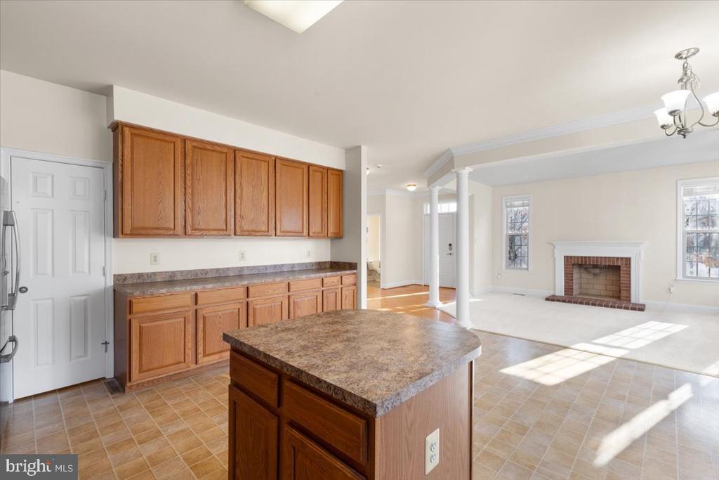 1013 LLANO DRIVE