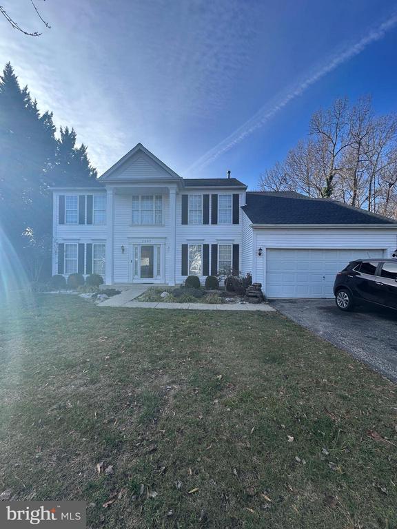 2297 COMMUNITY DRIVE