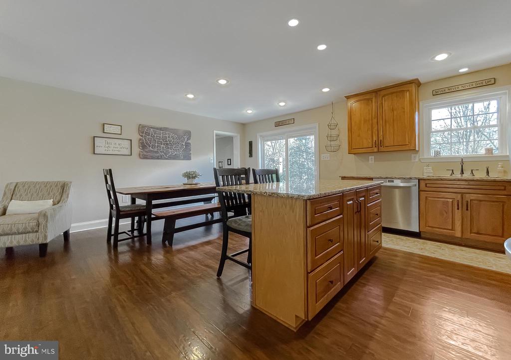 8871 SPARROW COURT