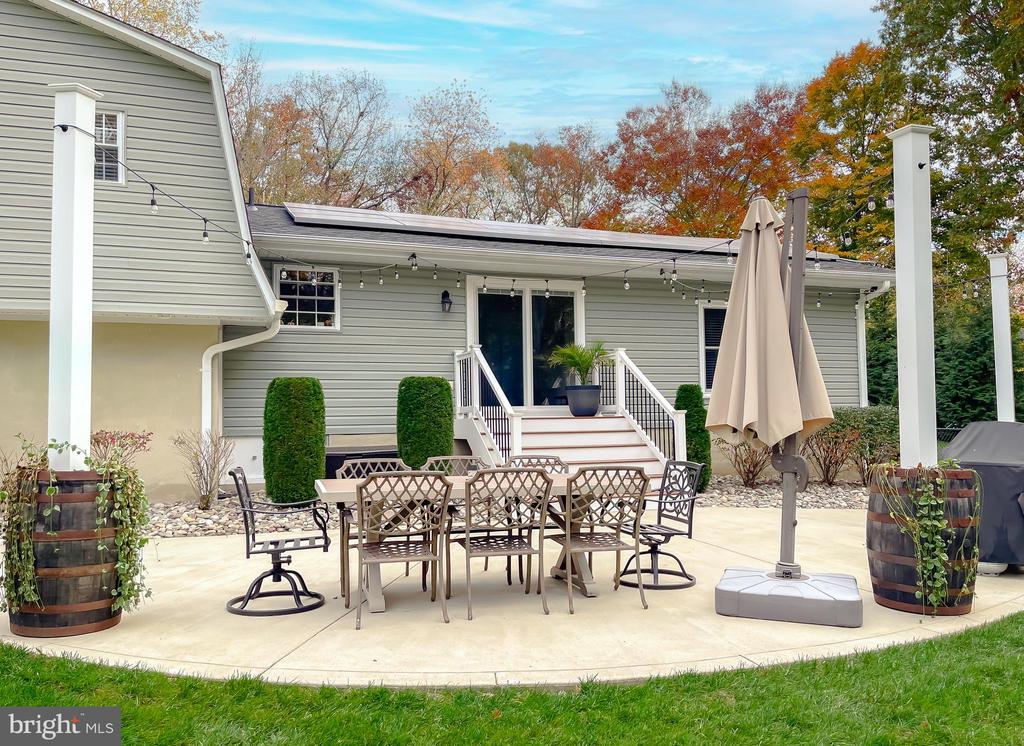 8871 SPARROW COURT