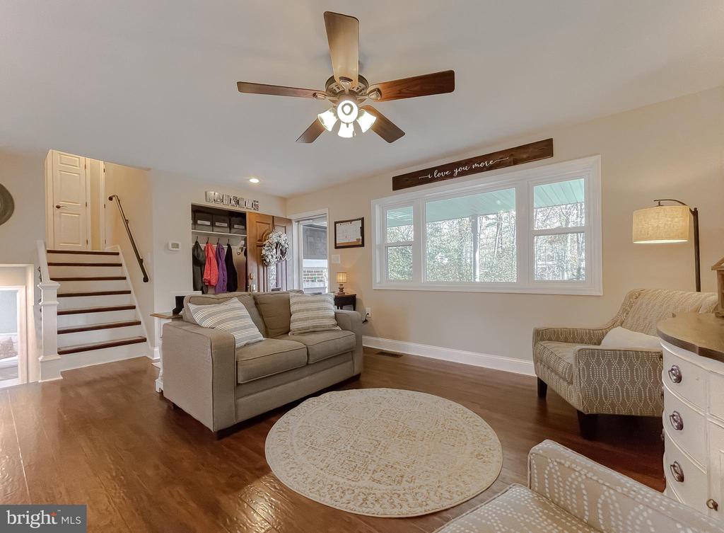 8871 SPARROW COURT