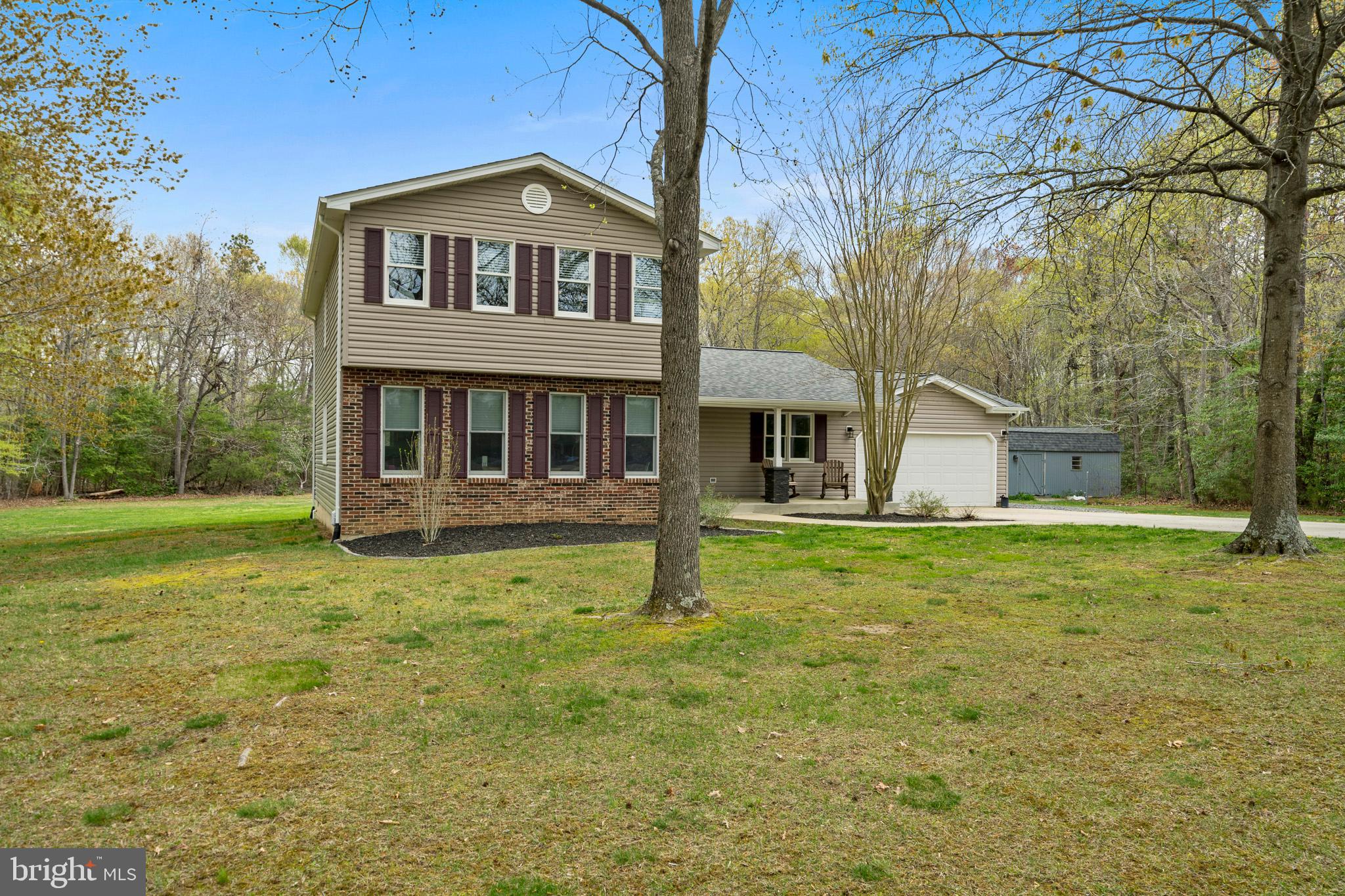 15570 HOMELAND DRIVE