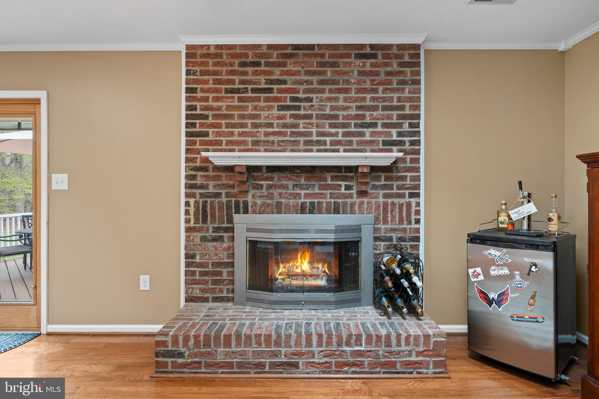 15570 HOMELAND DRIVE