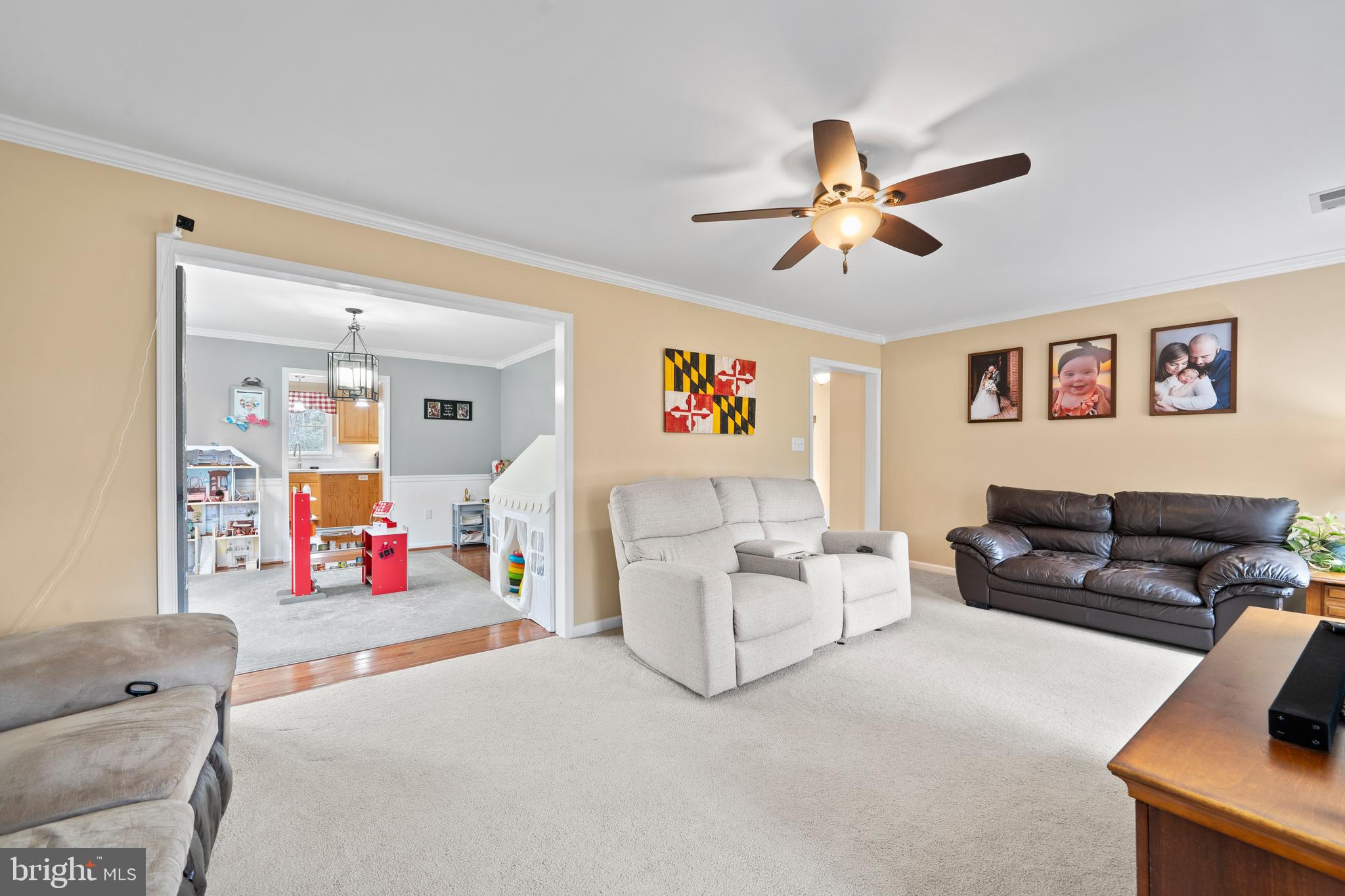 15570 HOMELAND DRIVE