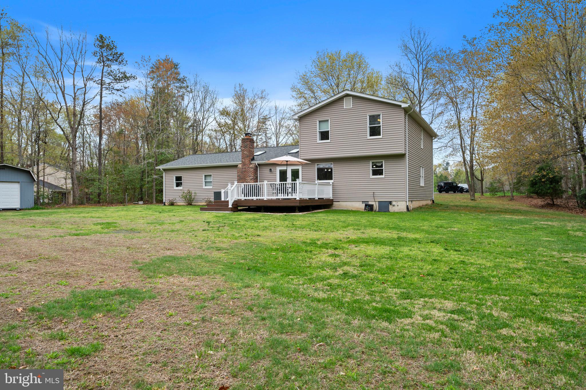 15570 HOMELAND DRIVE