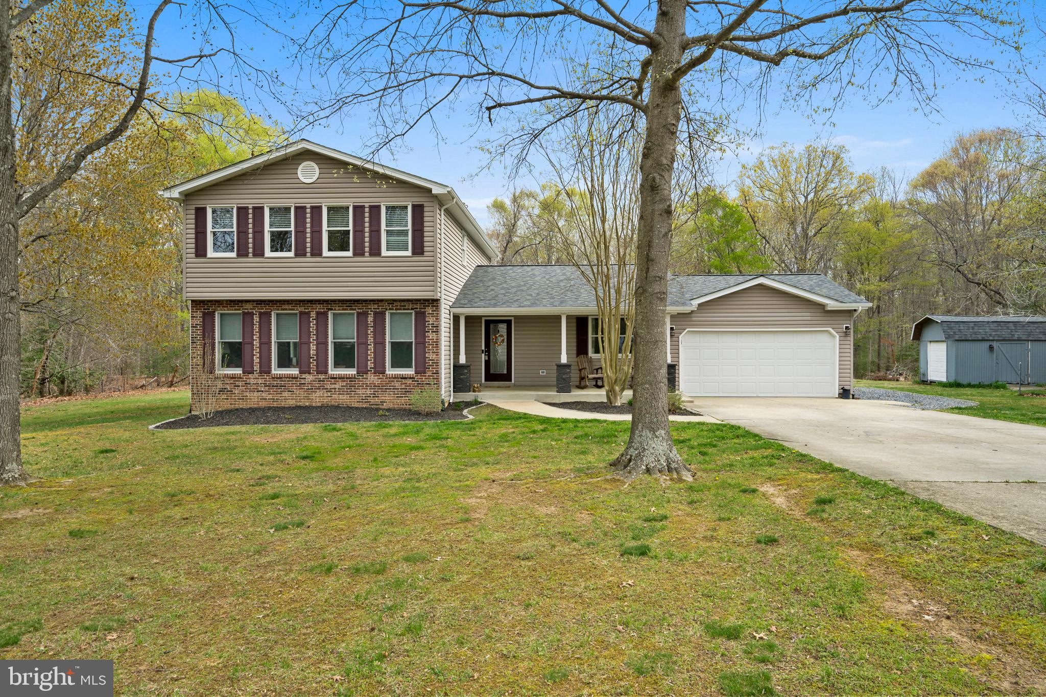 15570 HOMELAND DRIVE