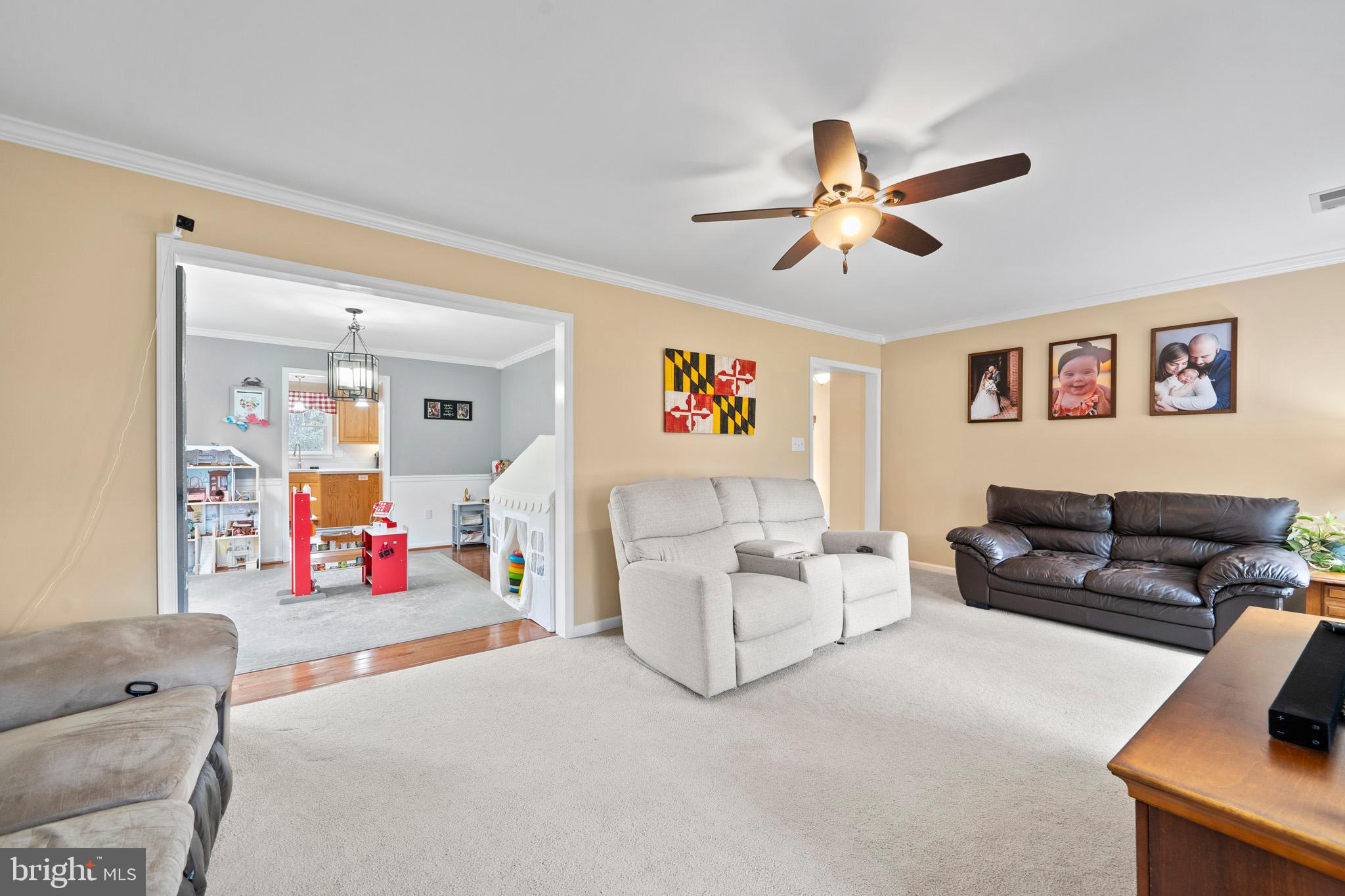 15570 HOMELAND DRIVE