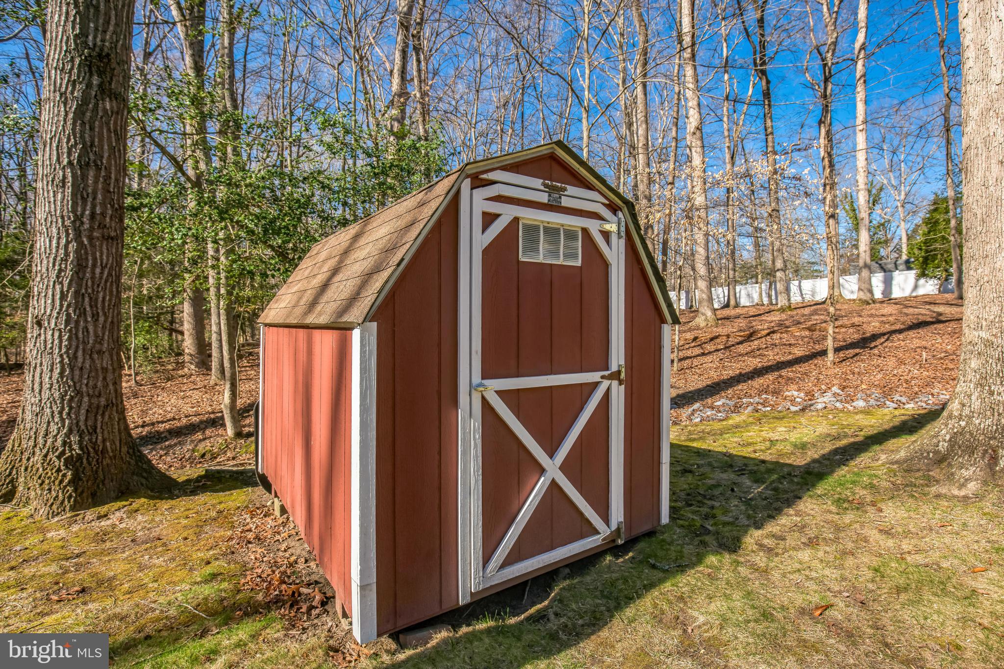 3145 APPLE CREEK LANE