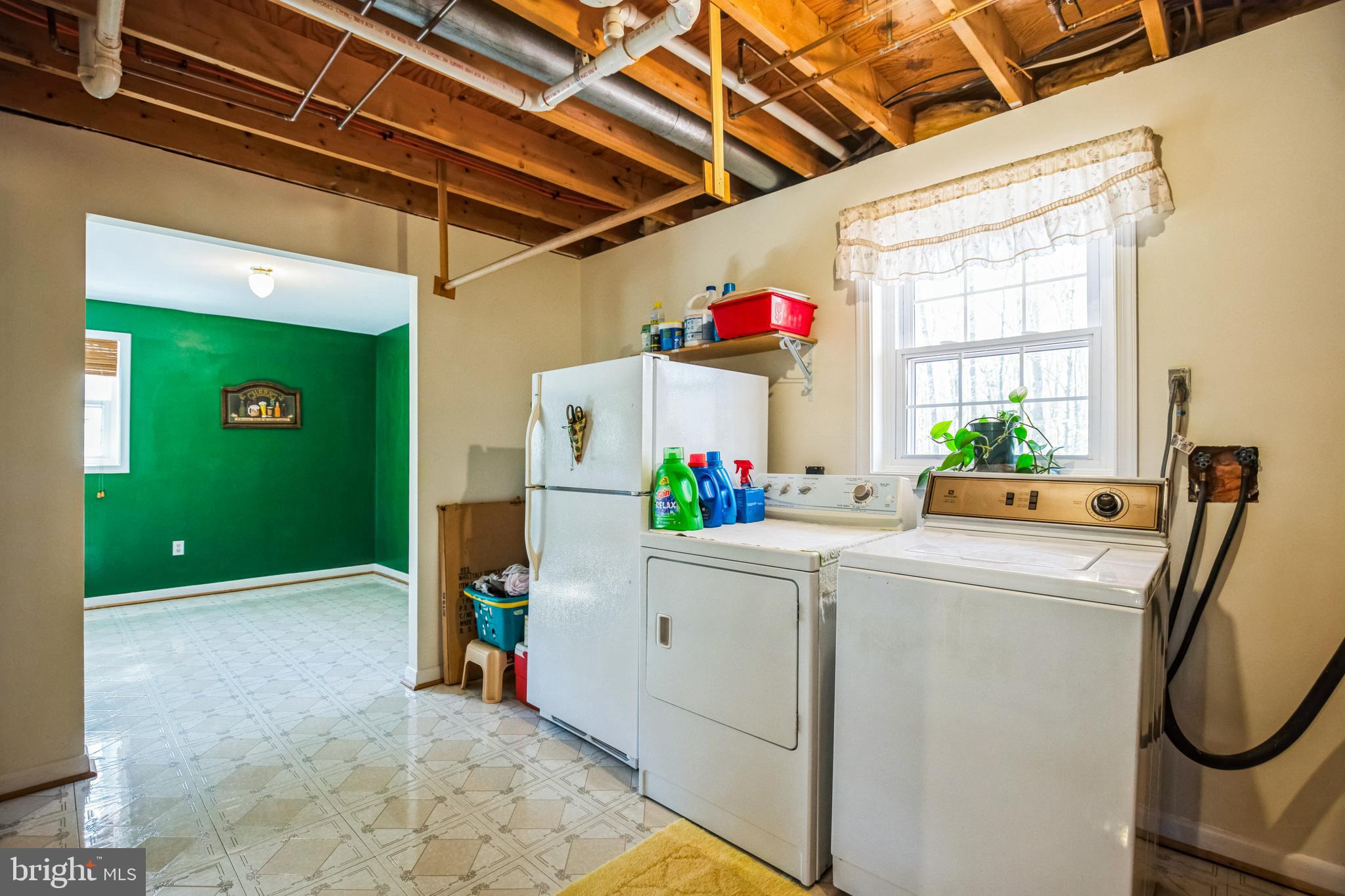 3145 APPLE CREEK LANE