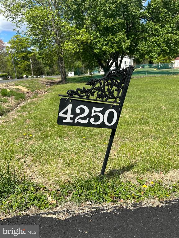 4250 PIPER LANE