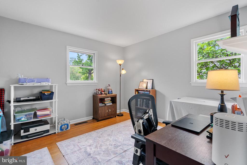 1103 MURDOCK ROAD