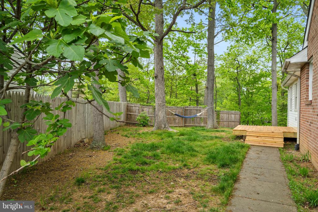 1103 MURDOCK ROAD