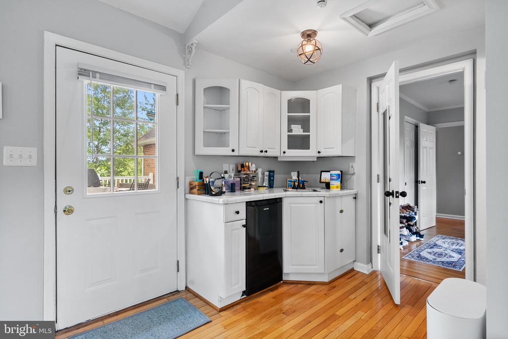 1103 MURDOCK ROAD