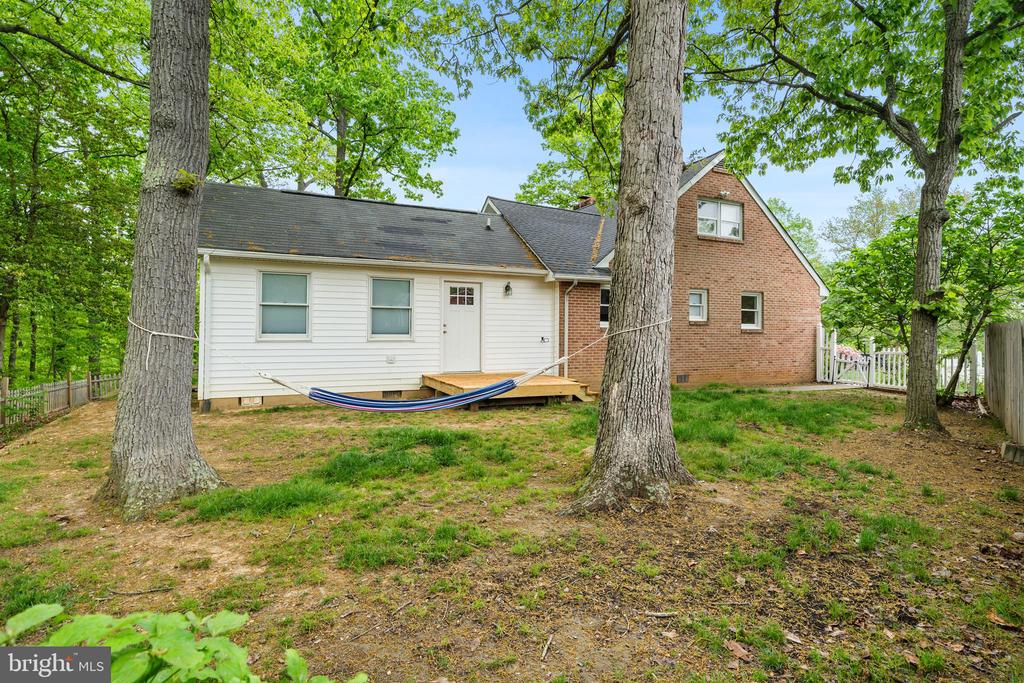 1103 MURDOCK ROAD