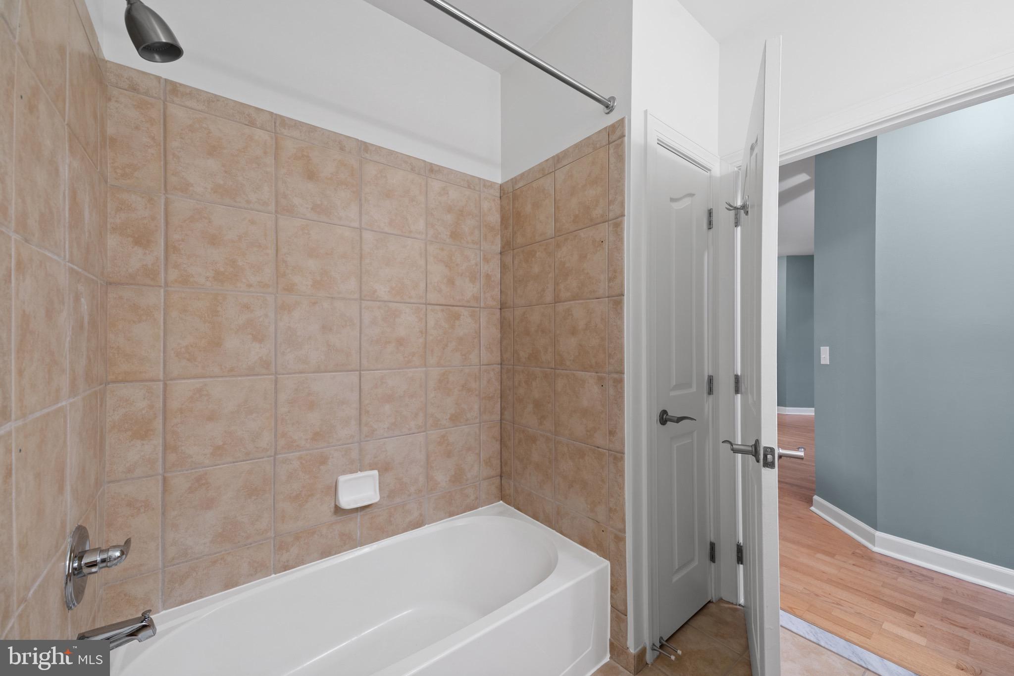 100 EDELEN STATION PLACE 204
