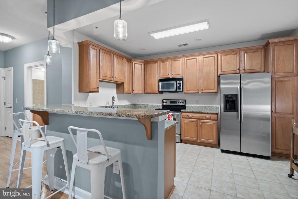 100 EDELEN STATION PLACE 204