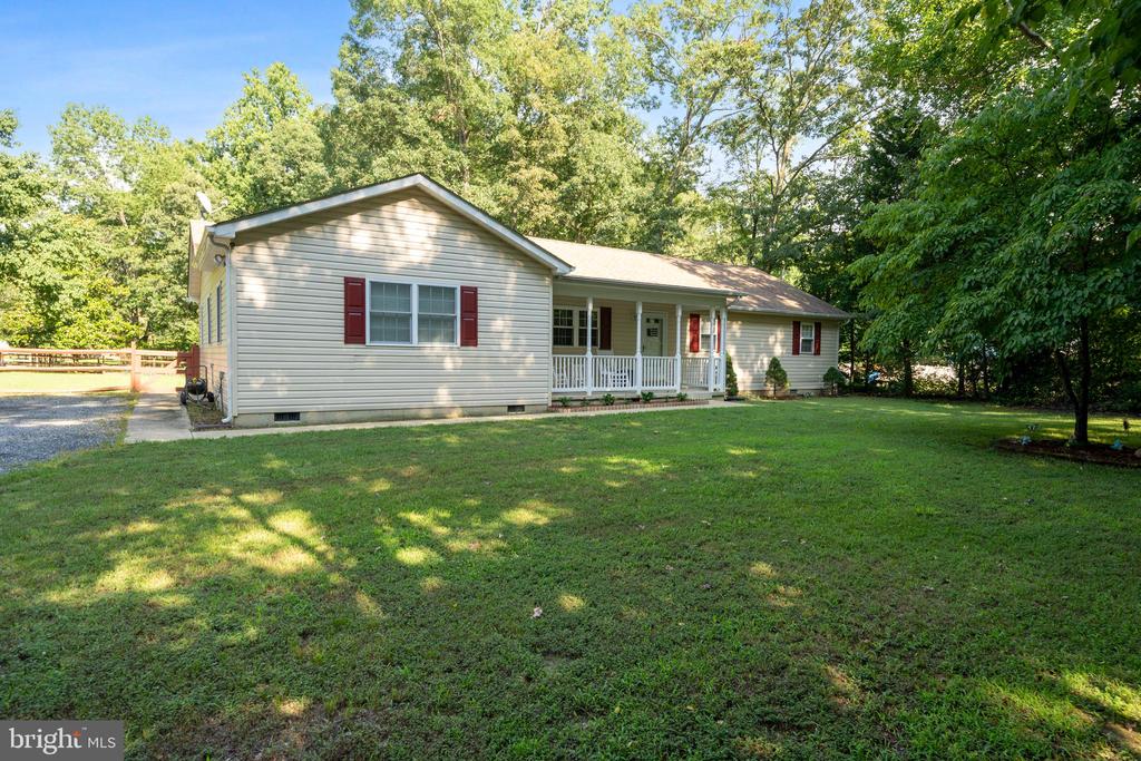 8060 IRONSIDES ROAD
