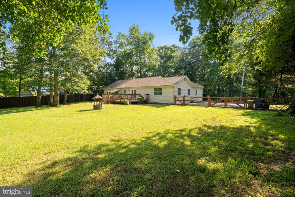 8060 IRONSIDES ROAD