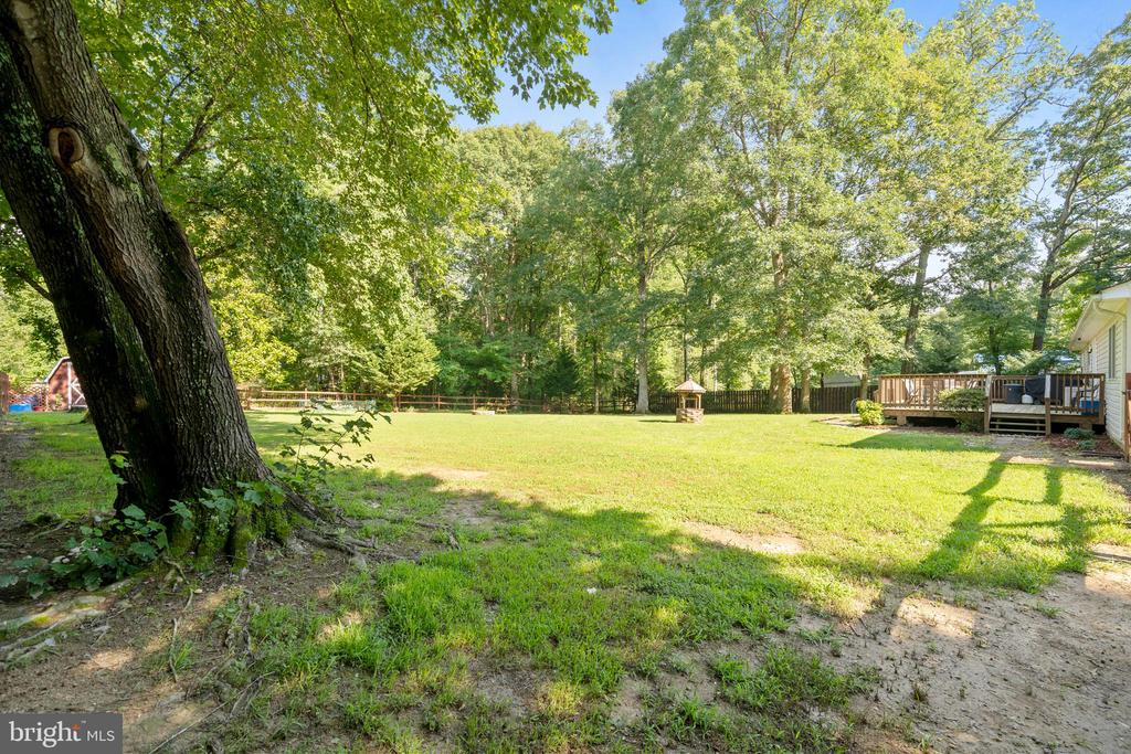 8060 IRONSIDES ROAD