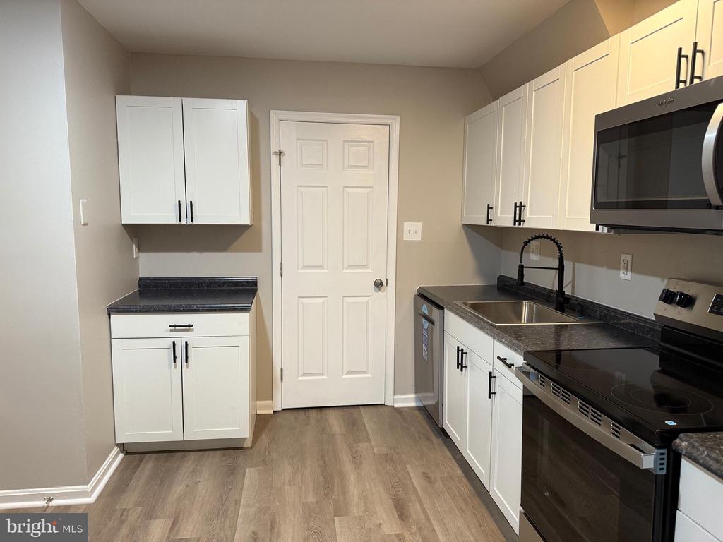 4708 ROOKEWOOD PLACE Unit: 23-K