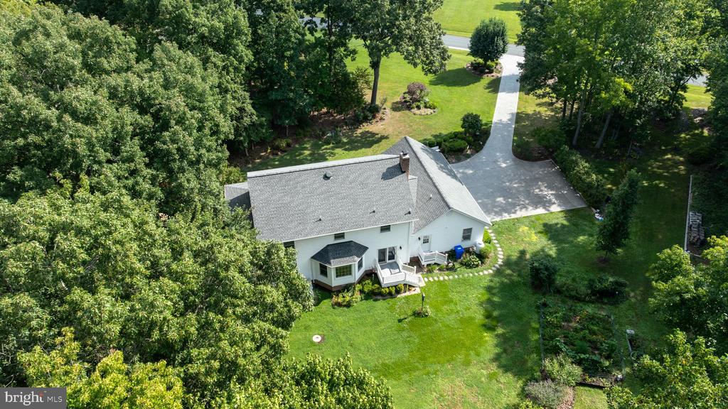 8405 VIRGINIA COURT