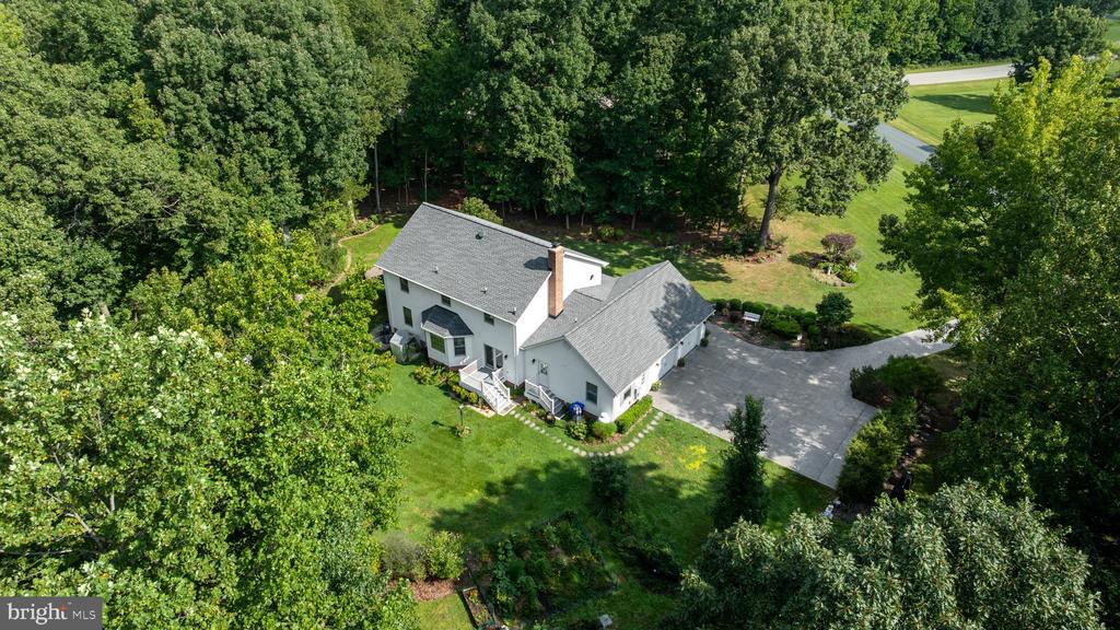 8405 VIRGINIA COURT