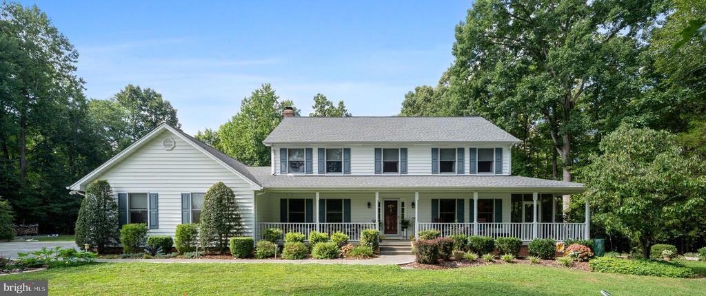 8405 VIRGINIA COURT