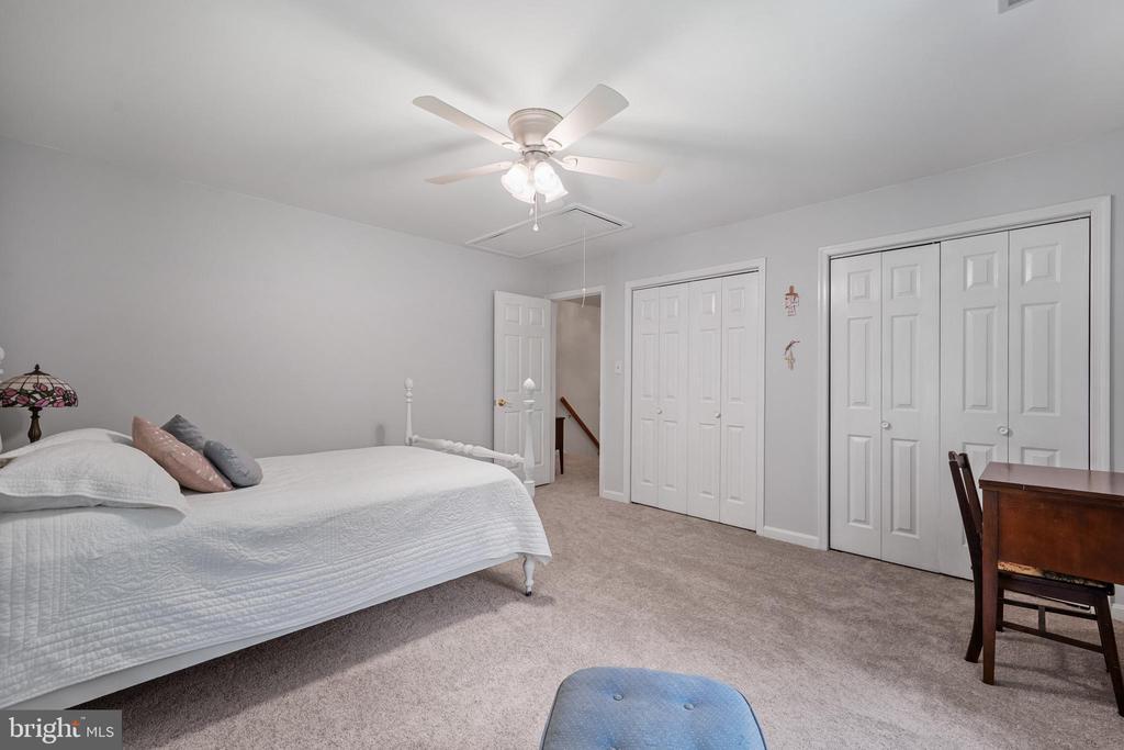 8405 VIRGINIA COURT
