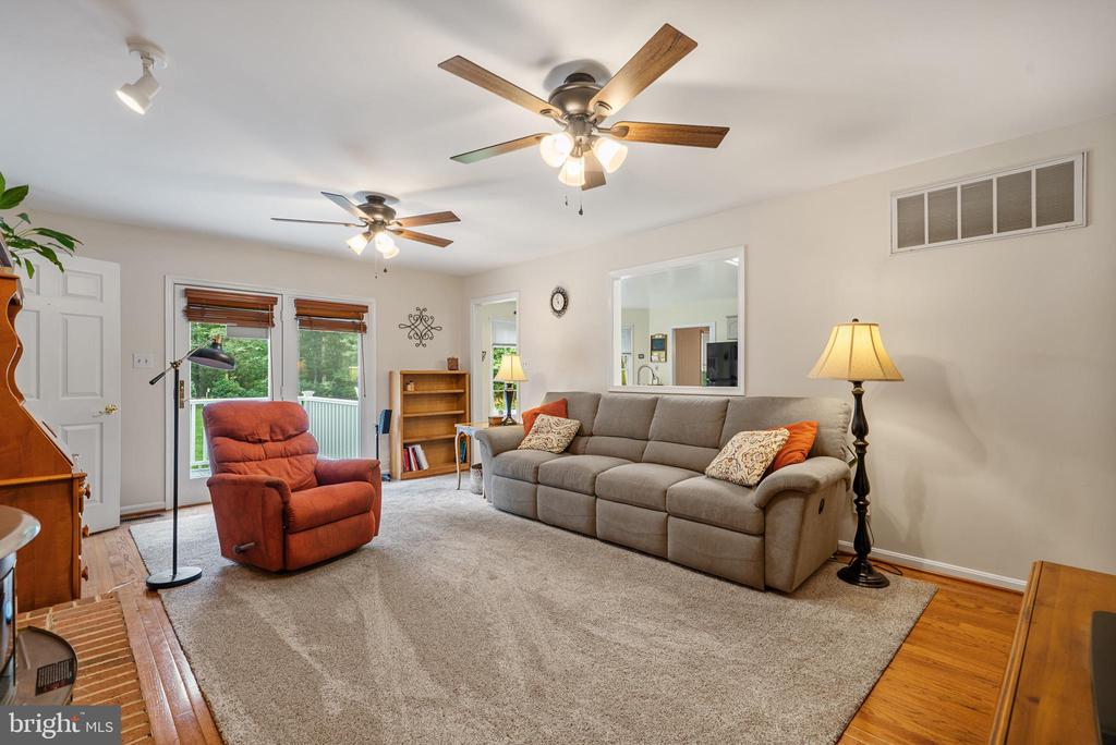 8405 VIRGINIA COURT