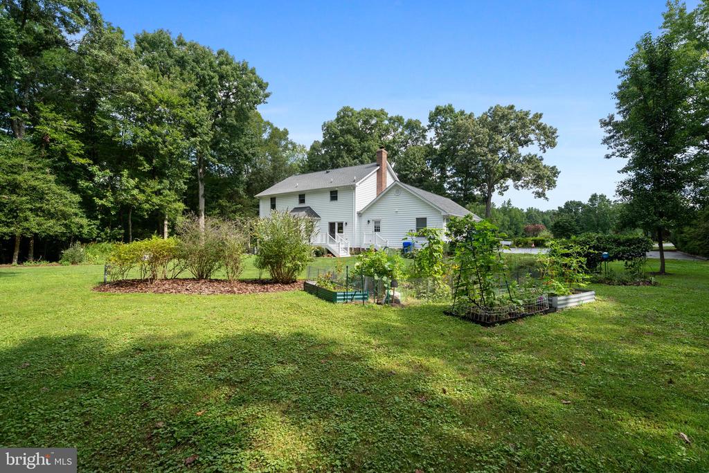 8405 VIRGINIA COURT