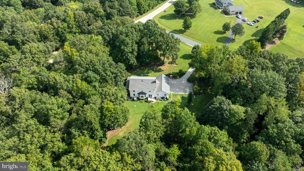 8405 VIRGINIA COURT