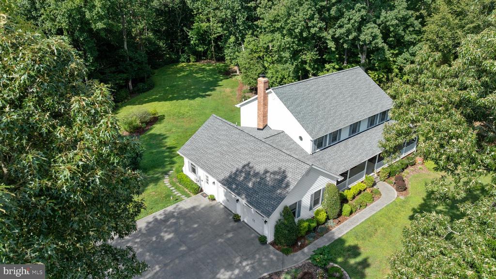 8405 VIRGINIA COURT