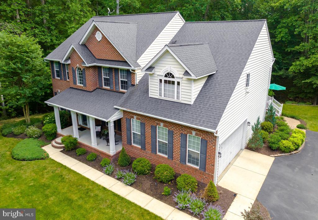 9150 SPARKLING PLACE